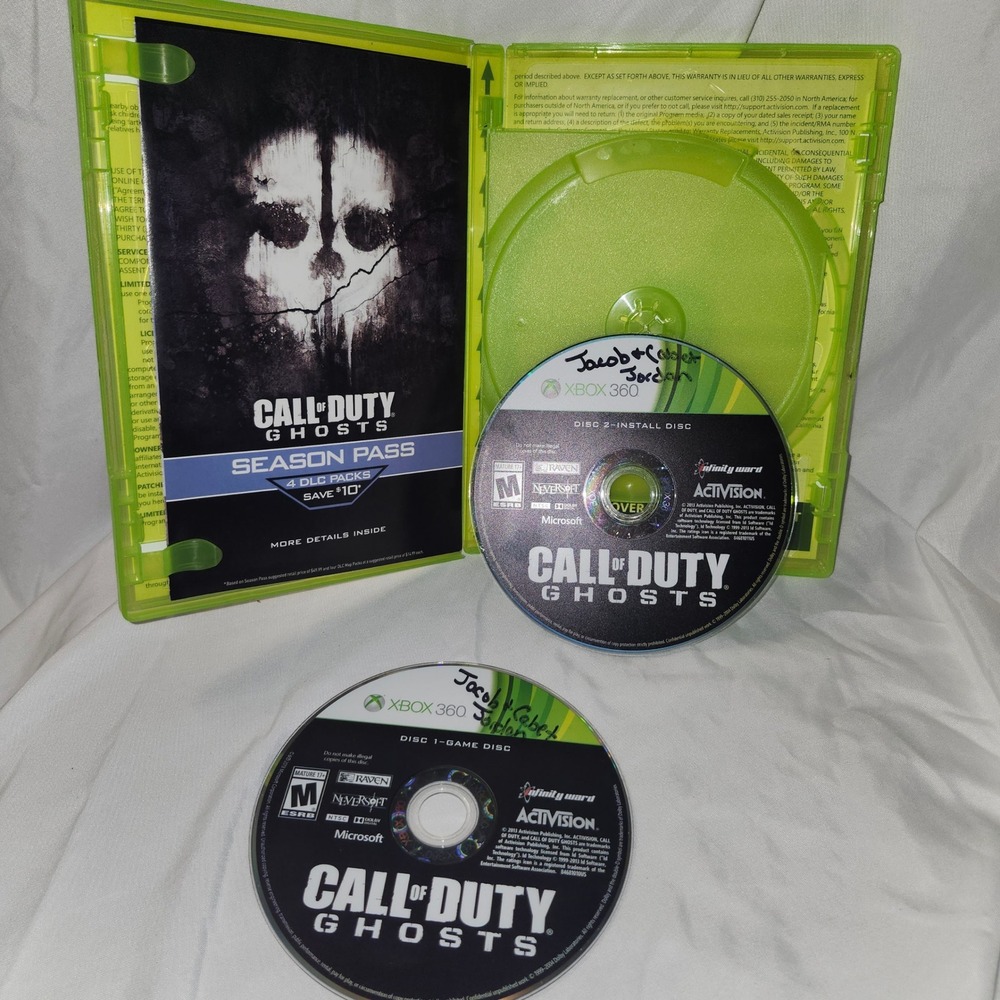 Call of Duty Ghosts Xbox 360 Activision 2-Disc Set First Person Shooter FPS 2013